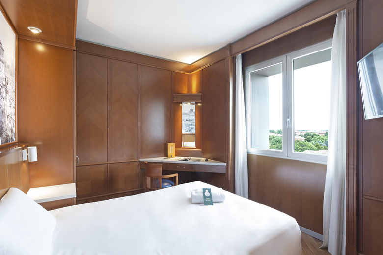 Real Fini Via Emilia Hotel