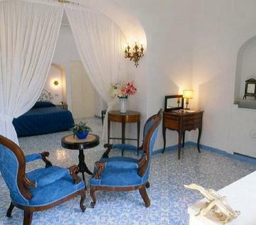 Hotel A Pazziella