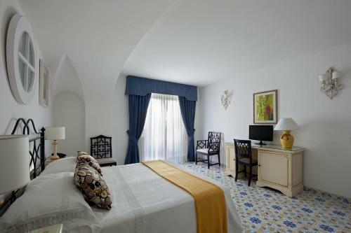 Hotel Canasta
