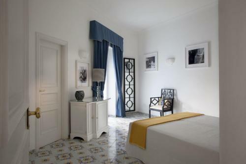 Hotel Canasta