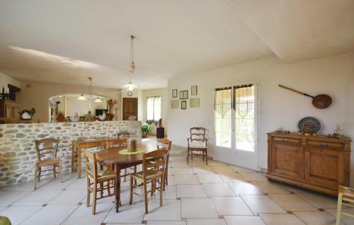 Holiday Home Visan With Mountain View 426