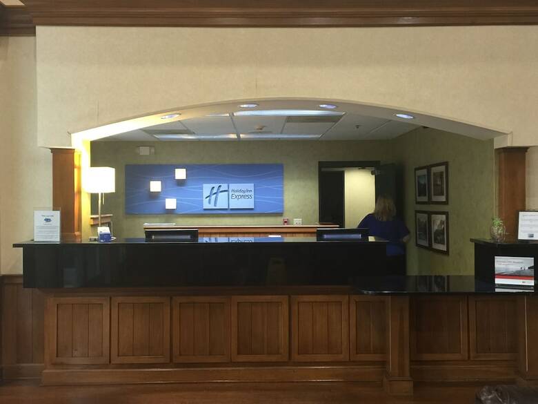 Holiday Inn Express Hotel & Suites Conover - Hickory Area