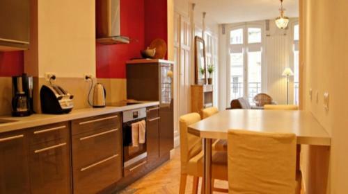 Apartamentos Little Suite - Antonin