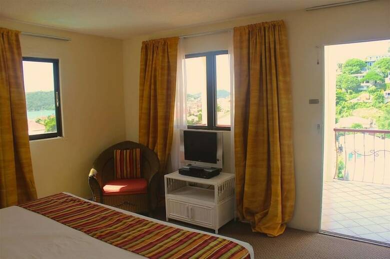 Bunker Hill Hotel