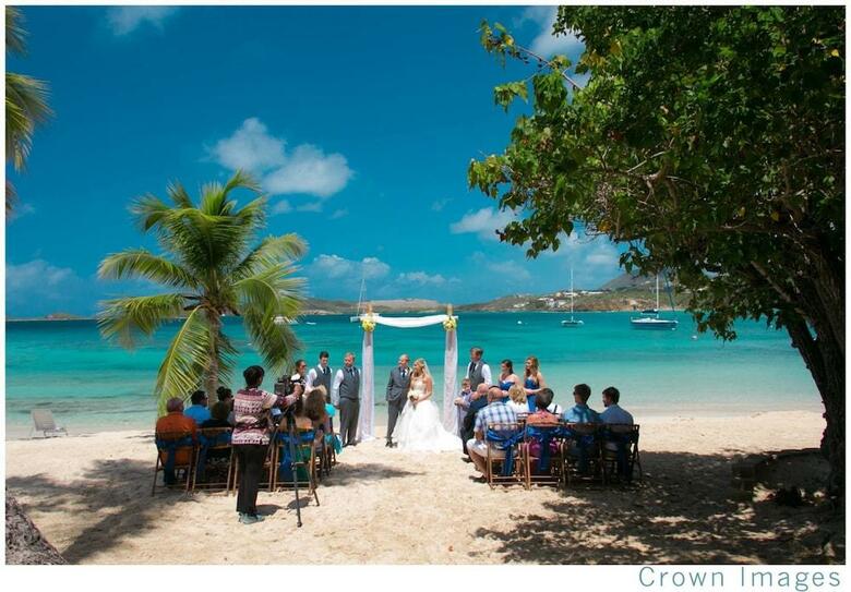 Hotel Secret Harbour Beach Resort