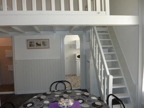 Aparthotel H�tel-r�sidence Le Grillon