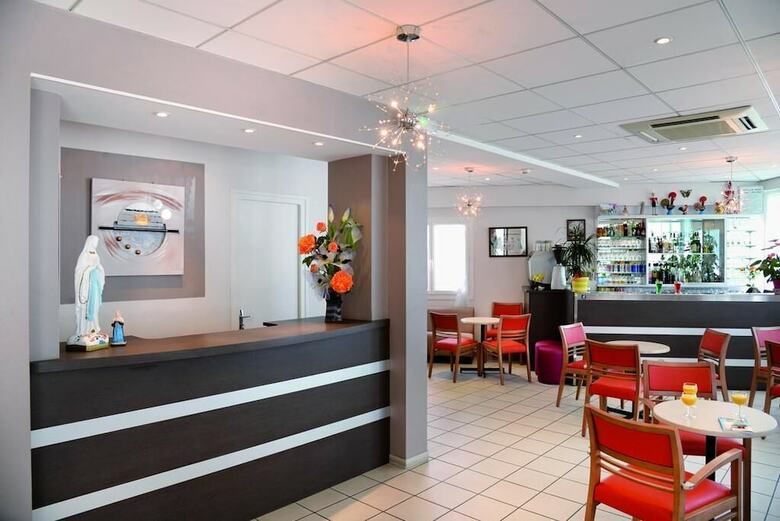 Hotel H�tel Saint Contard