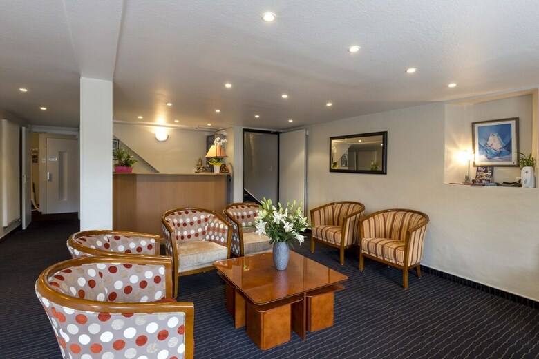 Hotel H�tel Montfort