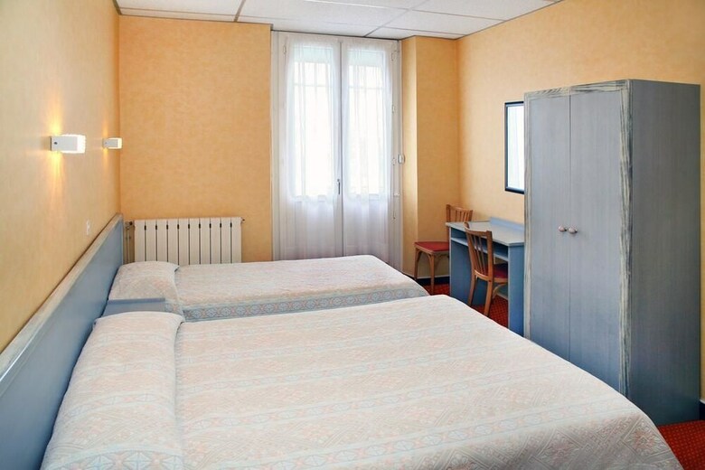 Hotel H�tel Montfort