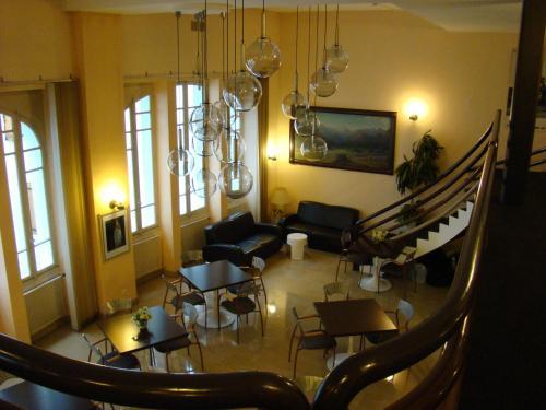 Hotel H�tel Saint S�bastien