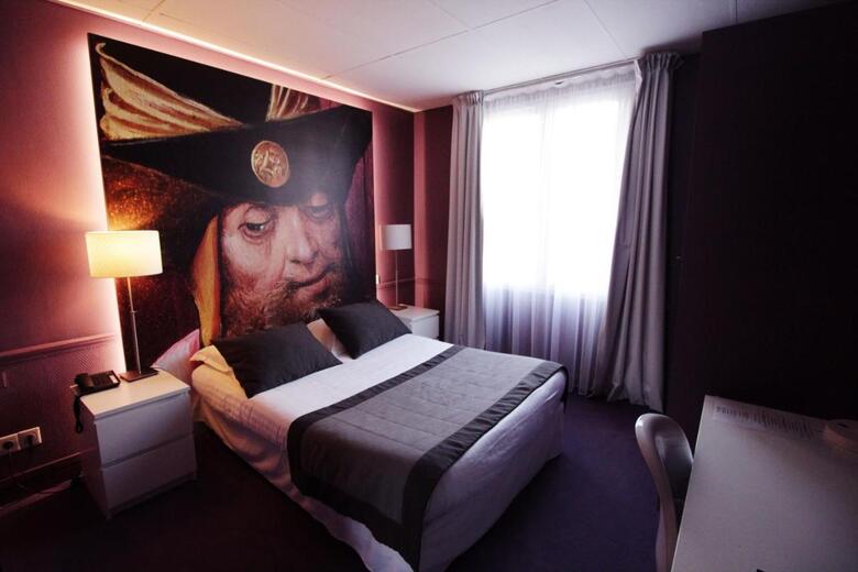 Cecyl Hotel