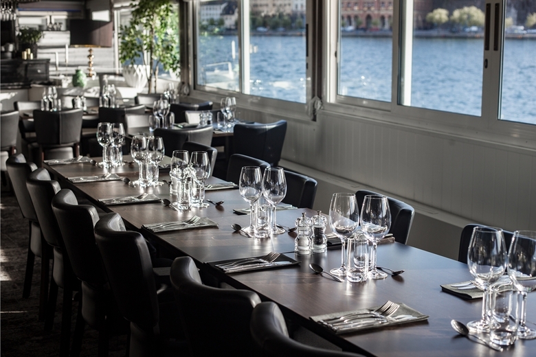 Malardrottningen Yacht Hotel