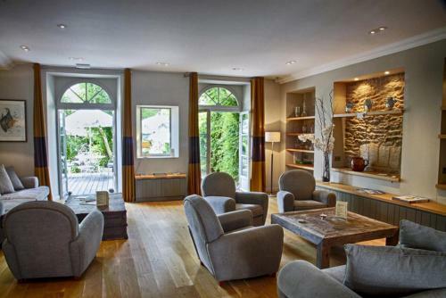 Hotel H�tel Le D'avaugour - Logis