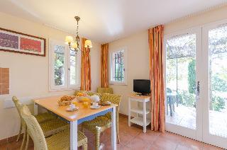 Residencia P&v Pont Royal En Provence