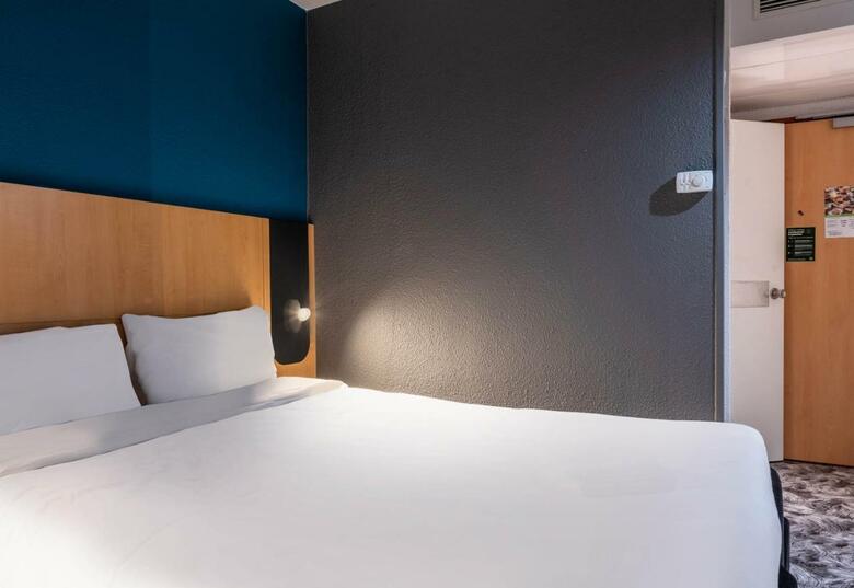 B&B Hotel Amiens Centre Cath�drale