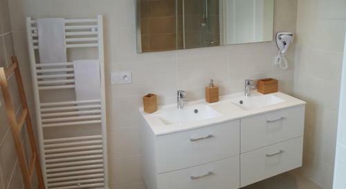Bed & Breakfast Le Castel Guesthouse