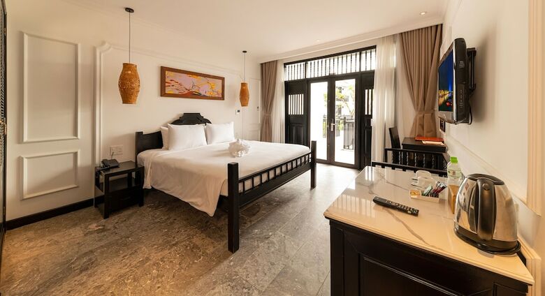 Hotel Hoi An Coco River Resort & Spa