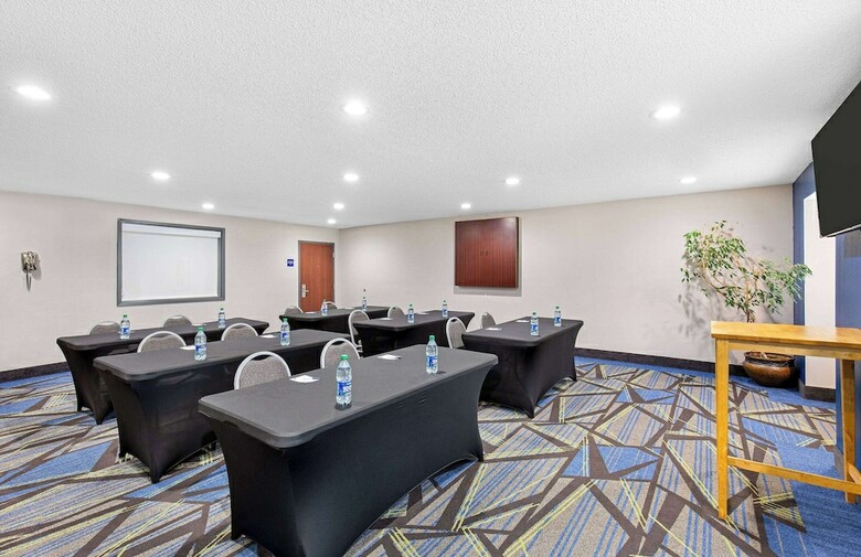 Hotel Microtel Inn & Suites By Wyndham Columbus North