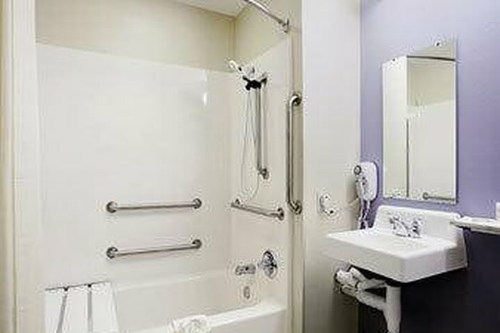 Hotel Microtel Inn & Suites By Wyndham Columbus North
