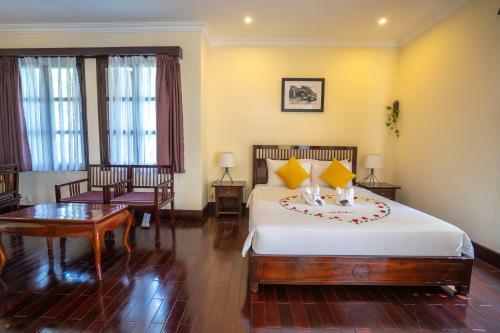 Hotel Hoi An Riverside Resort & Spa
