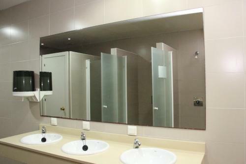 Albergue & Gimnasio Relise