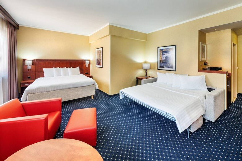 Hotel Courtyard By Marriott Prague City