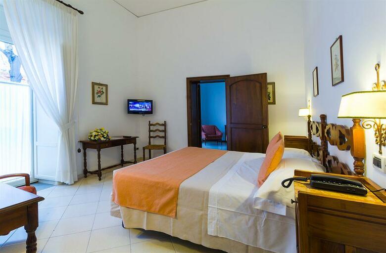 Hotel Villa Di Sorrento