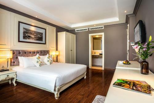 La Jolie Hotel & Spa
