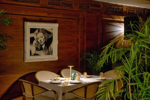 The Palace Boutique Hotel