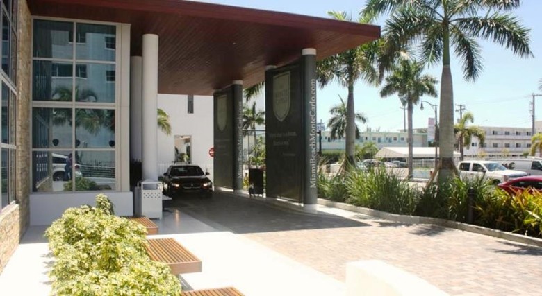 Apartamento Dharma Home Suites Miami At Monte Carlo