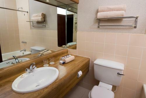 Oudtshoorn Inn Hotel
