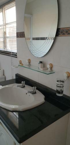 Hostal Africa Regent Guest House