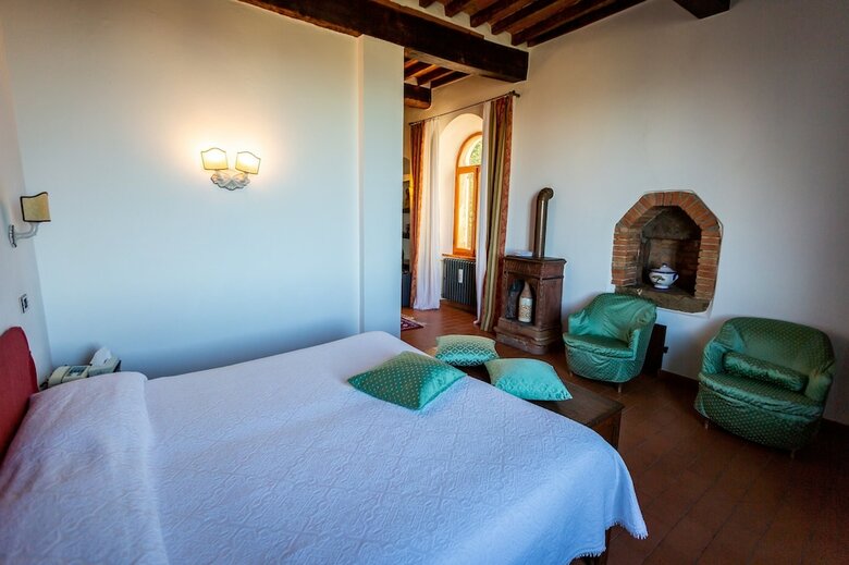 Hotel Albergo Santa Chiara