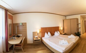 Quellenhotel Heiltherme Bad Waltersdorf