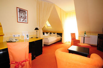 Parkhotel Kl�schenberg