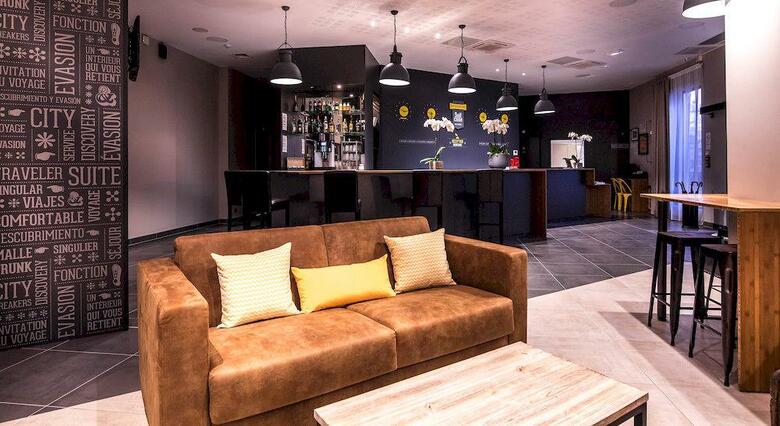 Hotel Best Western Plus Suitcase Paris La D�fense