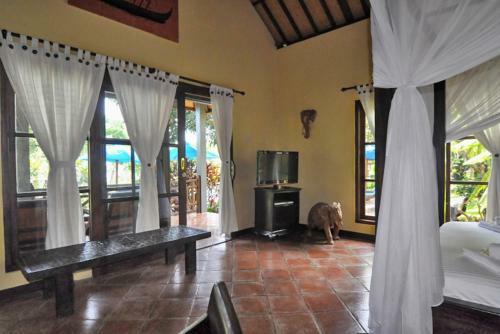 Hotel Puri Mangga Sea View Resort And Spa