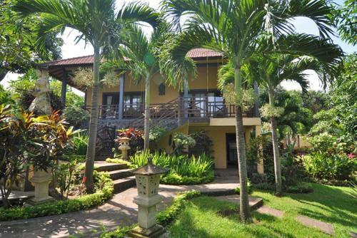 Hotel Puri Mangga Sea View Resort And Spa