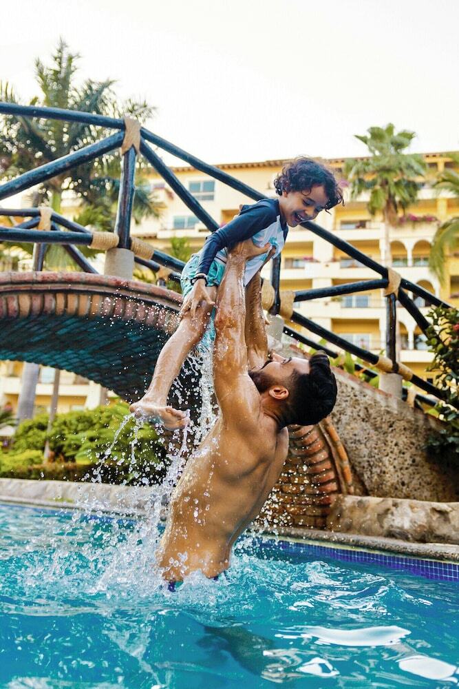 Hotel Velas Vallarta Suite Resort