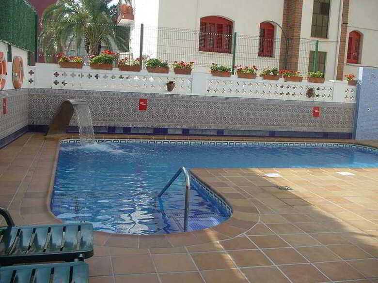 Aparthotel Safari