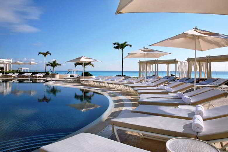 Hotel Sandos Cancun Luxury Experience