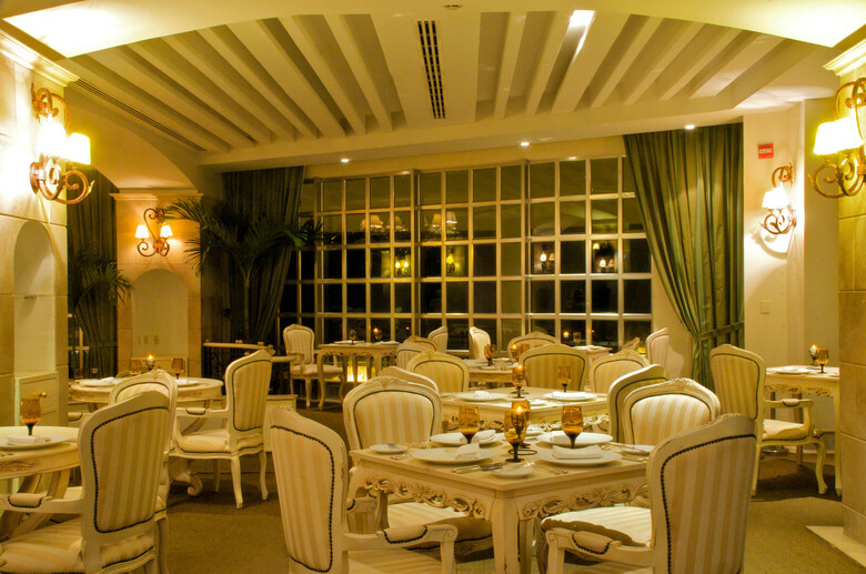 Hotel Sandos Cancun Luxury Experience