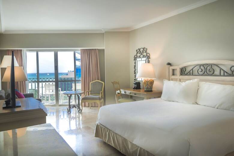 Hotel Sandos Cancun Luxury Experience