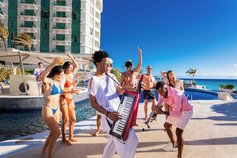 Hotel Sandos Cancun Luxury Experience