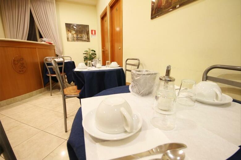 Hotel Zara