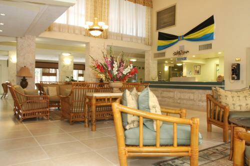 Hotel Castaways Resort And Suites