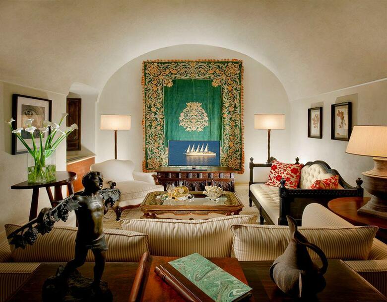 Monastero Santa Rosa Hotel & Spa