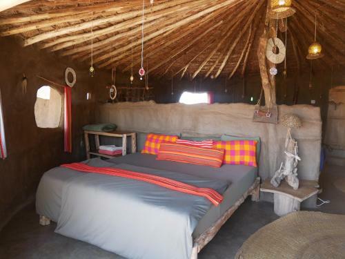 Original Maasai Lodge ? Africa Amini Life