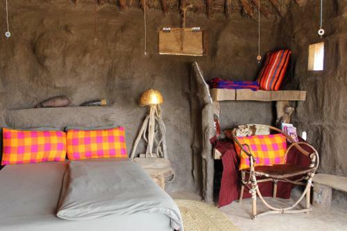 Original Maasai Lodge ? Africa Amini Life