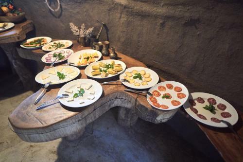 Original Maasai Lodge ? Africa Amini Life